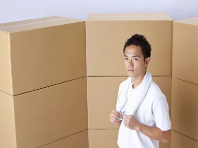 倉庫内仕分け作業【タバコのピッキング業務】の画像