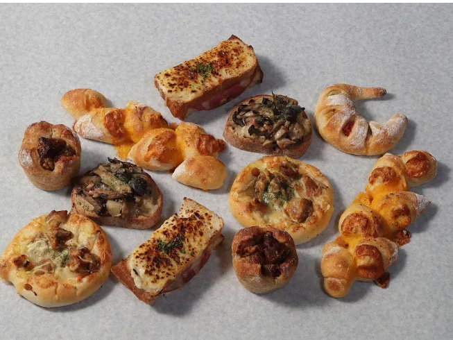 ベーカリー製造スタッフ【店内で惣菜パンなどの製造業務】の画像