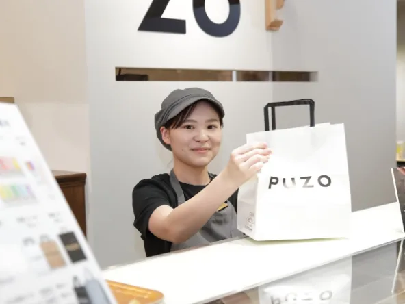 ケーキ販売スタッフ【オープニング店舗でのケーキのカットや陳列及び販売業務など】の画像