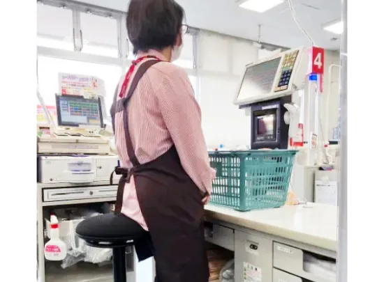 レジスタッフ【商品の清算や売上の確認など】の画像