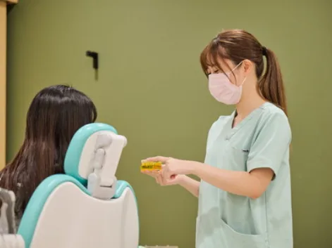 歯科アシスタントスタッフ【器具の準備や片付けなどの歯科助手業務】の画像