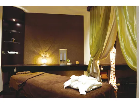 セラピスト【アロマボディーマッサージやタイ式マッサージ等】の画像