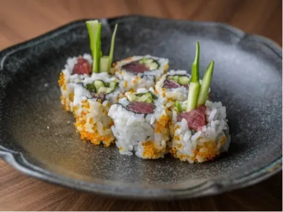 キッチン【沖縄料理創作居酒屋での調理業務】の画像