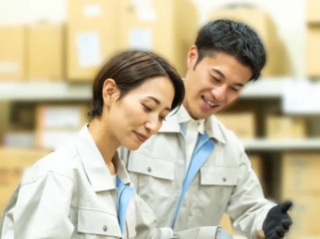 (未経験可)パネル組立作業スタッフ【木材の加工やパネルの組み立てなどの作業】の画像