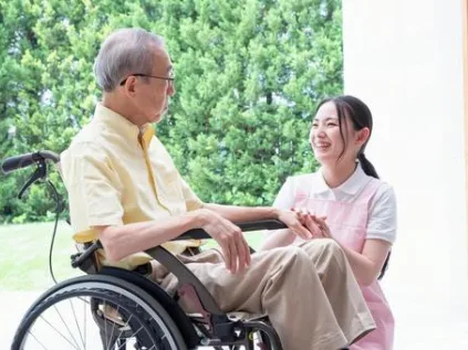 (未経験可)軽作業スタッフ【清掃作業やベッドシーツ交換などの作業】の画像