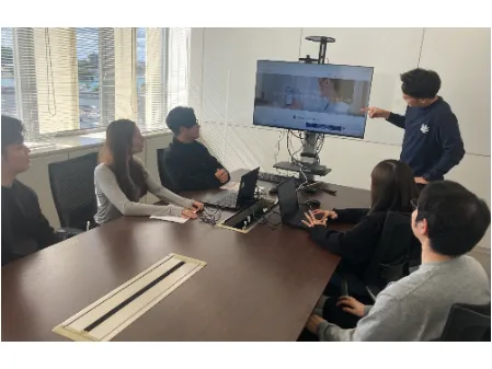 金融保険業界の営業スタッフの画像