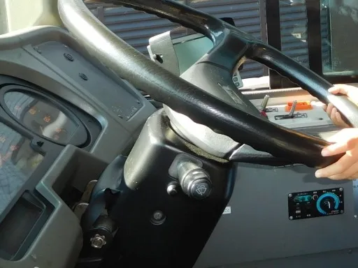 (未経験可)レンタカースタッフ【車の洗浄や店舗と空港間の送迎などシンプル作業】の画像