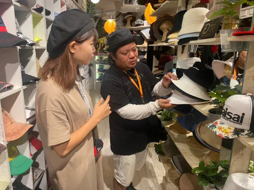 (未経験可)ショップスタッフ【帽子屋専門店内にてお客様の接客及び販売】の画像