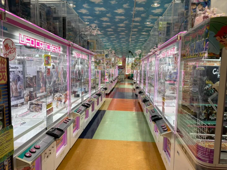 ゲームセンタースタッフの画像