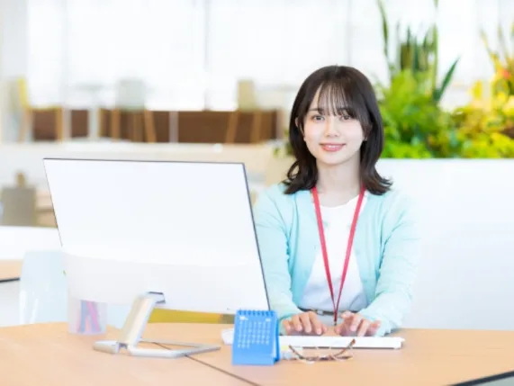 事務スタッフ【受発注対応やデータ入力のお仕事】の画像