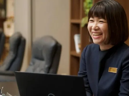 事務・接客スタッフ【レジ業務や発注入力およびお客様対応や電話対応など】の画像