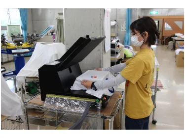 職業指導員【オリジナルプリントTシャツ制作や障がいを持った利用者の就業サポート】の画像