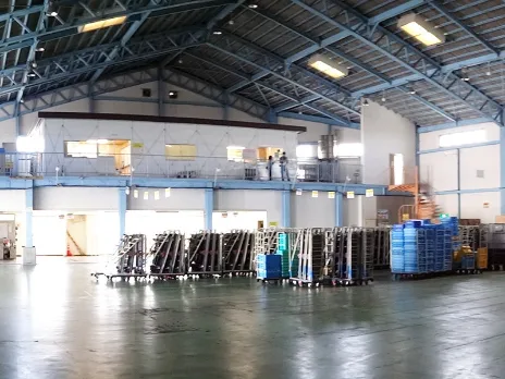 物流センター作業スタッフ【入荷作業や検品および荷直し作業など】の画像