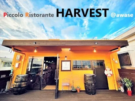 カフェスタッフ【お洒落なレストランカフェでのホール接客および簡単な調理補助】の画像