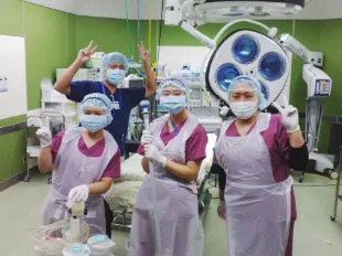 （未経験可）器材の洗浄や準備作業スタッフの画像