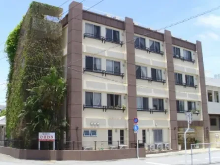 介護職【介護付有料老人ホームで入居者の生活援助などの介護業務全般】の画像