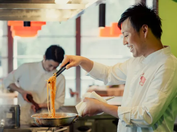 キッチンスタッフ【主に調理や盛付業務など】の画像