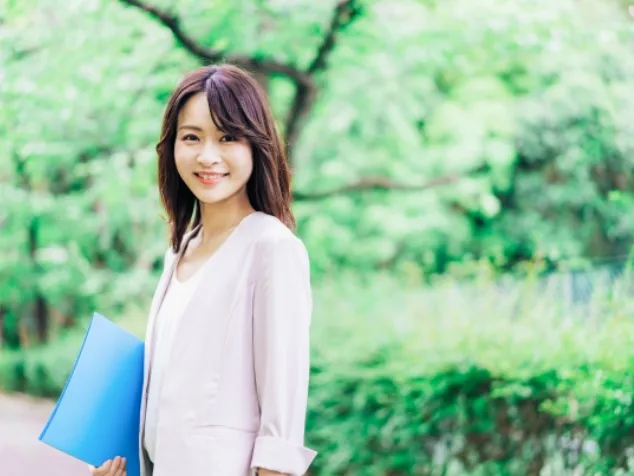 建築会社での受付スタッフ【来客対応や見積作成など】の画像