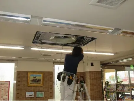 現場作業員【電気工事及び空調設備工事や保守などのお仕事】の画像