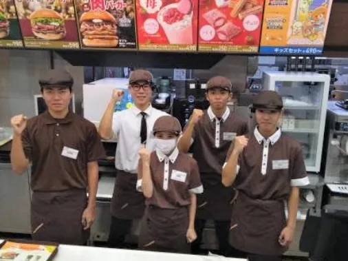 店舗スタッフ【ファストフード店での仕込みおよび清掃など】の画像