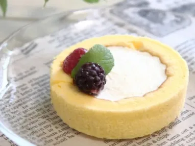 スイーツづくりサポート【フルーツのトッピングやラベル貼りなどのシンプル作業】の画像