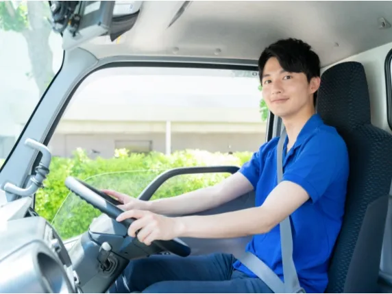 ルート配送ドライバー【商品の集荷や積込および配送など】の画像