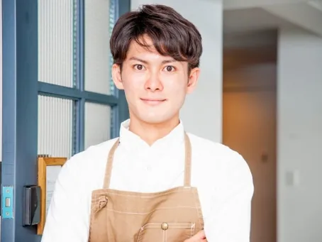 キッチンスタッフ（未経験可）【ステーキ専門店での調理および仕込みなど】の画像