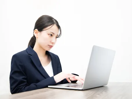 貿易事務スペシャリストの画像