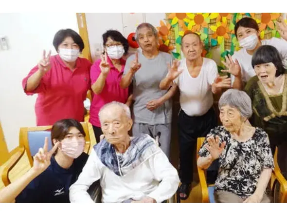 介護福祉士【グループホームでの日常生活支援や介護補助など】 の画像