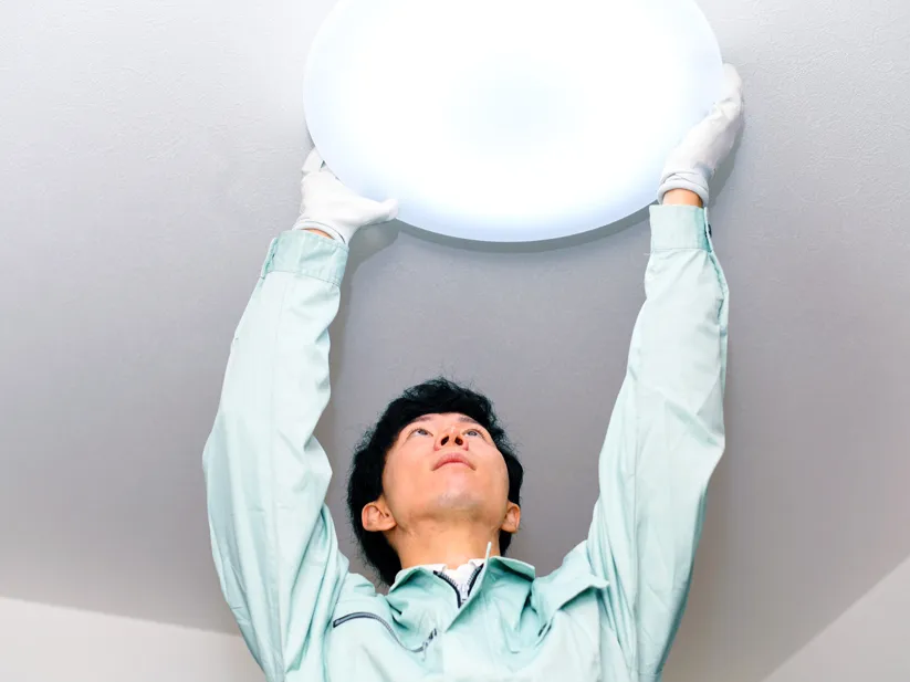 電気工事スタッフの画像