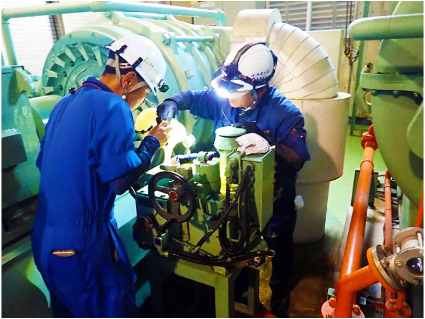 下水道施設運転維持管理業務スタッフの画像
