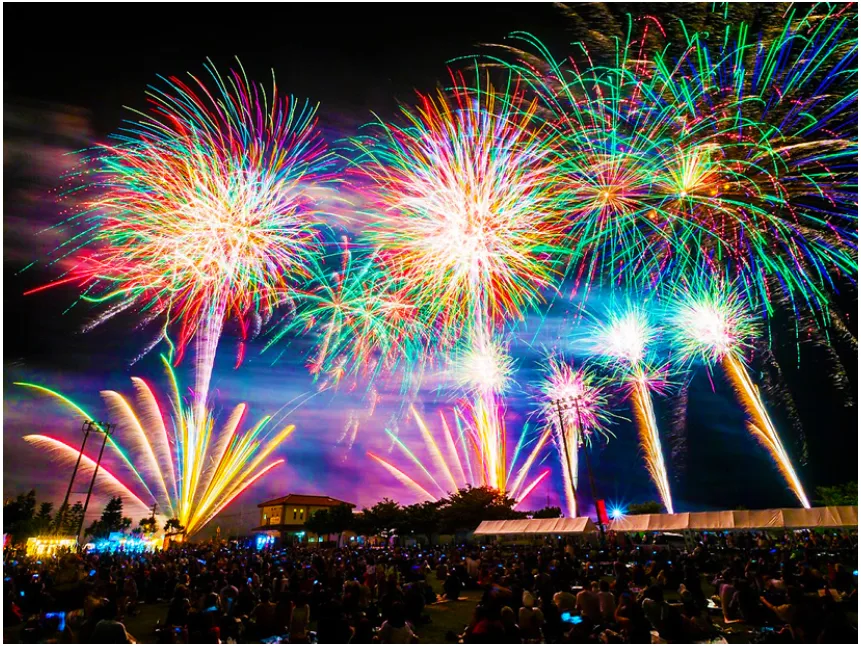 花火打ち上げスタッフ【花火の準備や設営および打ち上げ業務など】の画像