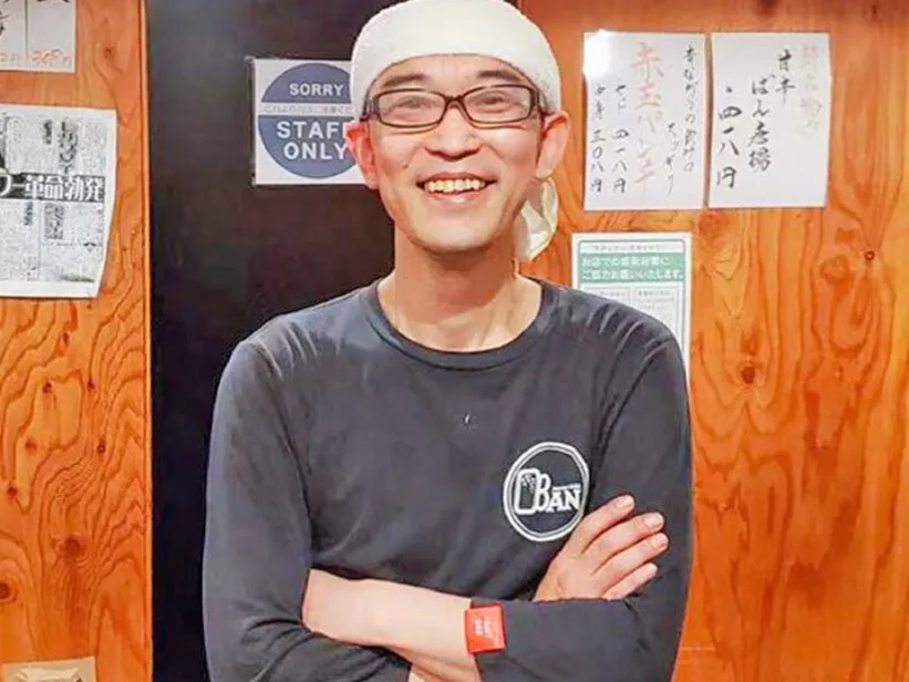 老舗もつ焼き店スタッフ【接客や調理および売上管理などの店舗運営全般】の画像