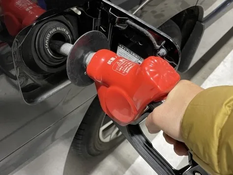 ガソリンスタンドスタッフ【給油補助や洗車及び安全管理などのお仕事】の画像