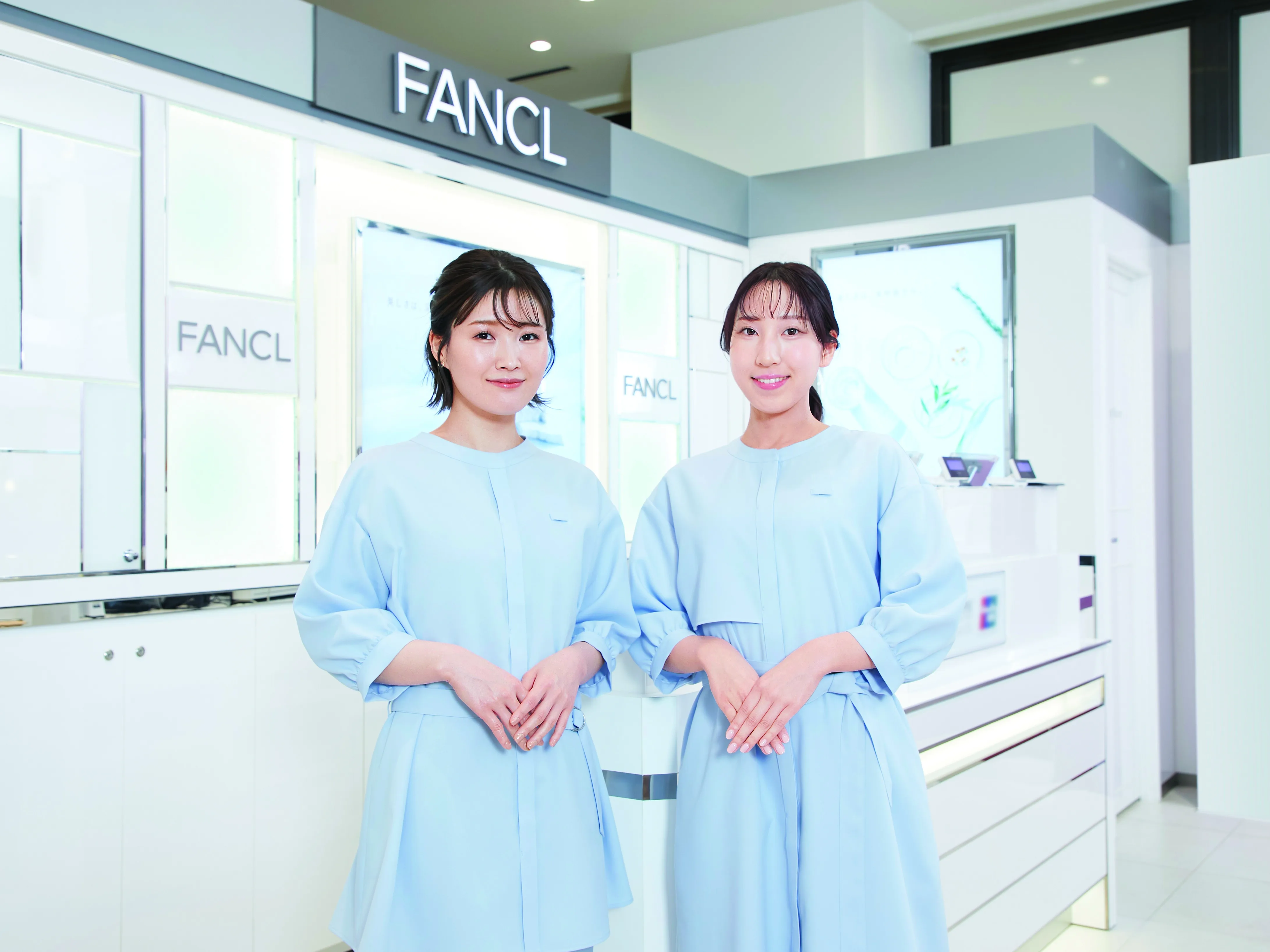FANCLファンケルでのコスメ販売【スキンケアやメイクアイテムの接客販売】の画像