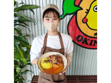 店舗スタッフ【チキンオーバーライスなどの仕込みや盛付けおよび接客などのお仕事】の画像