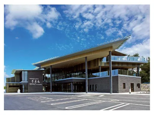 事務スタッフ【経理のサポート業務や電話対応及び書類作成などの事務作業】の画像