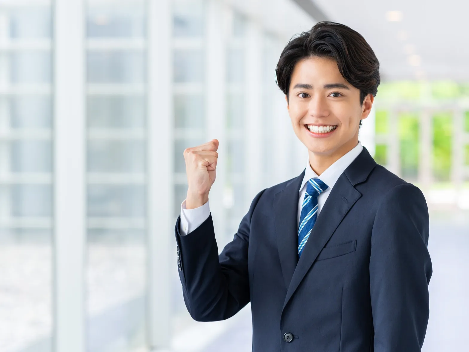 一般事務【備品及び保守管理や不動産関連の事務サポート】の画像