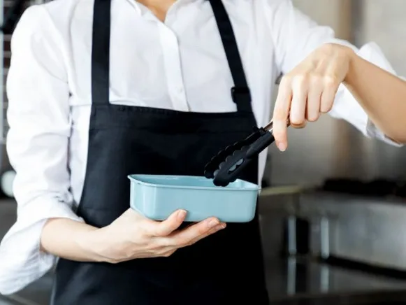 キッチンスタッフ【調理業務や仕込みなど】の画像