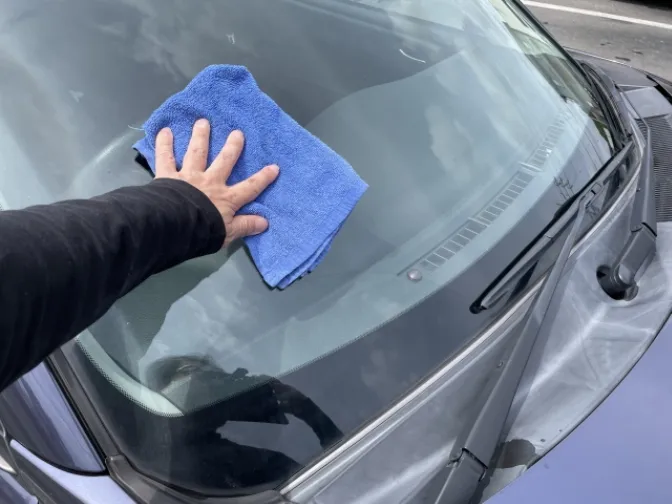 （単発・短期）レンタカー洗車スタッフ【車内清掃や窓ふきなど】の画像