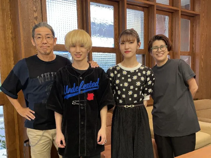 美容室のお手伝いスタッフ【洗濯や掃き掃除など】の画像