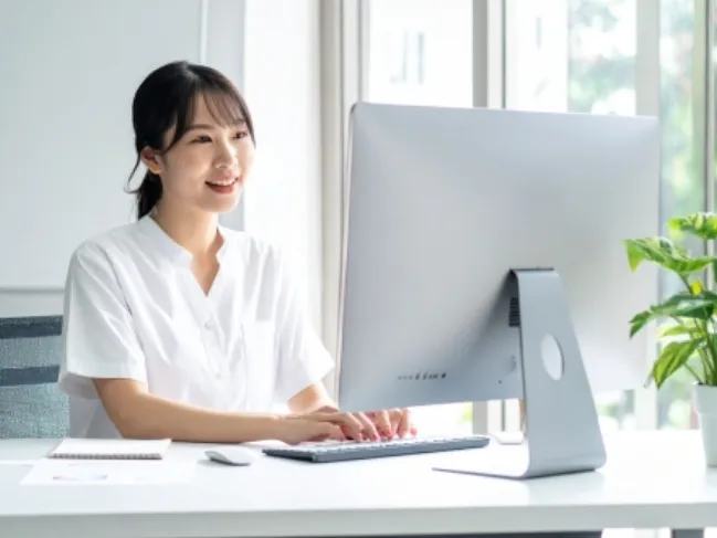 総務･労務事務スタッフ【給与計算実務や届出申請および伝票起票など】の画像