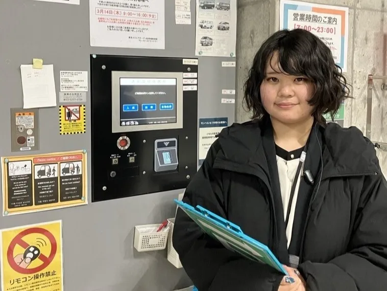 (未経験可)パーキング管理スタッフ【お客さまや車のご案内および発券や点検など】の画像