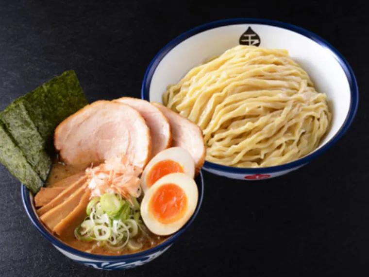 ホールスタッフ【フードコートのラーメン店での配膳やレジなど】の画像