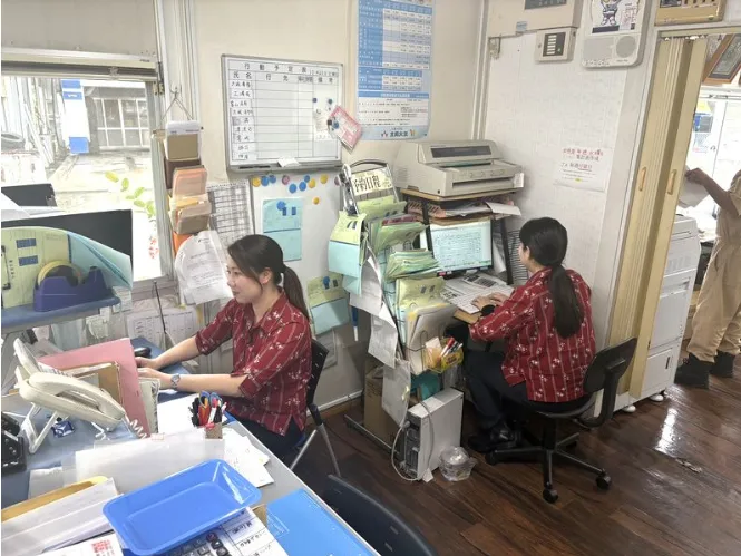 事務スタッフの画像