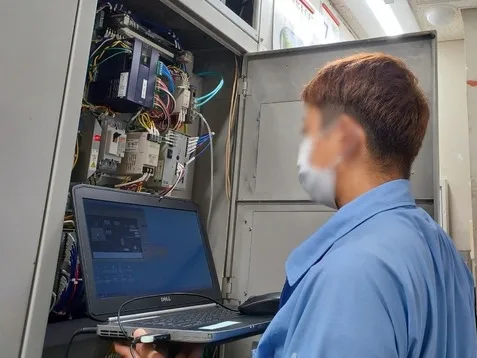 ビルメンテナンススタッフの画像