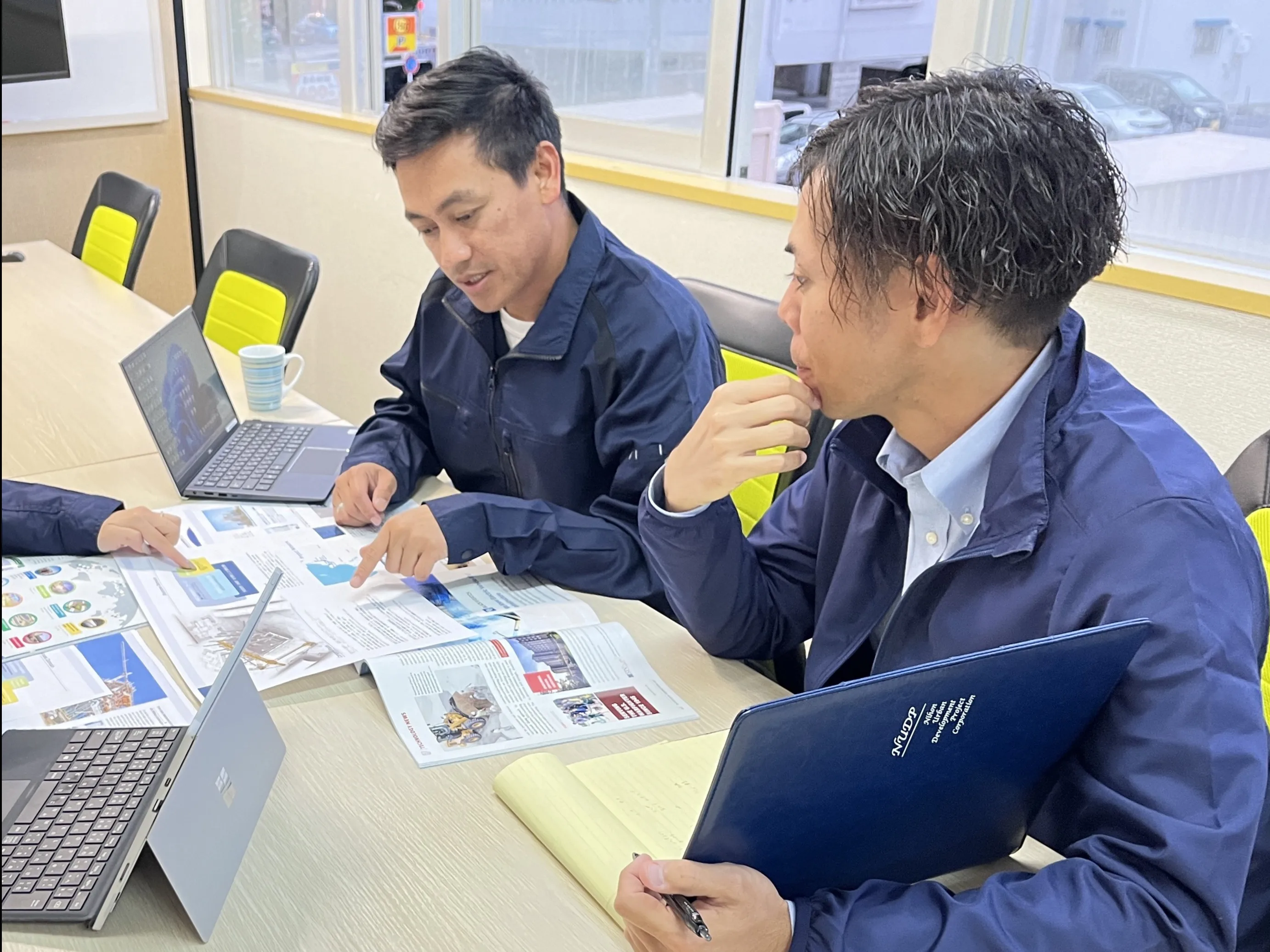 内装作業スタッフ【米軍基地内にある家屋の内装のお仕事】の画像