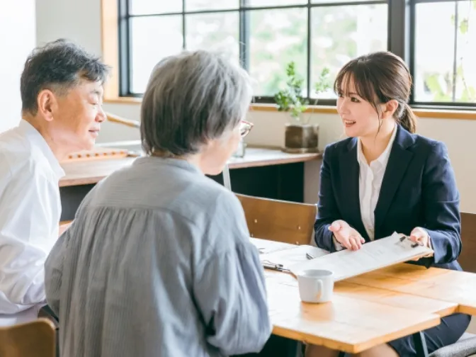 不動産賃貸スタッフ【アパートをお探しのお客様へのご案内や入居手続きなどの業務】の画像