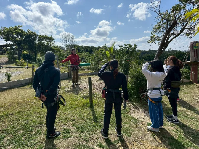 フォレストアドベンチャーパーク運営スタッフ【お客様対応や安全サポート業務など】の画像