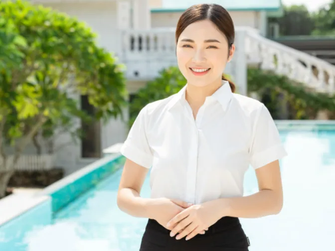 店舗スタッフ【リゾートホテル内のスーベニアショップで接客や運営など】の画像